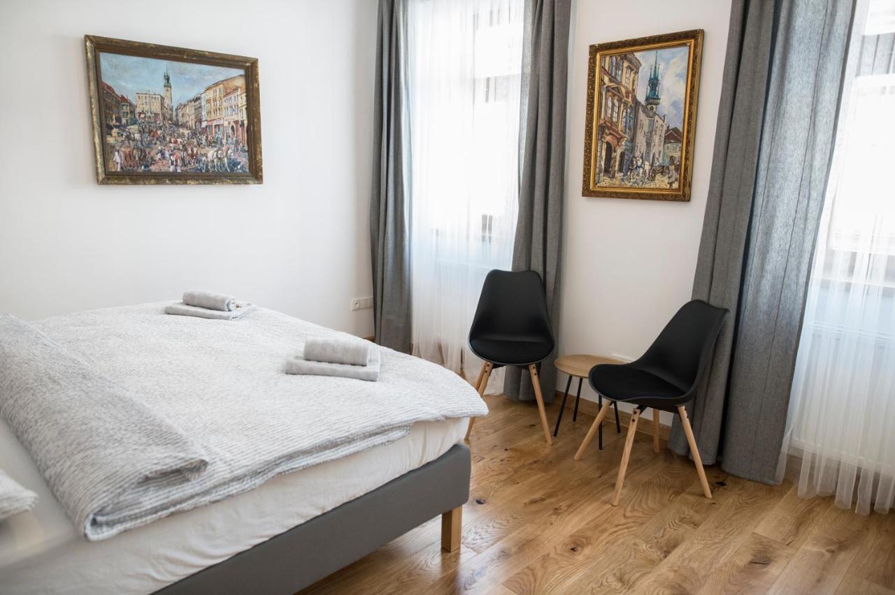 Penzion Stastny Medved Znojmo Exteriör bild